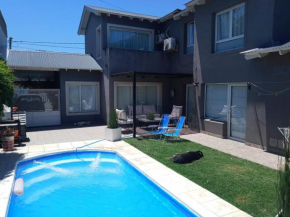 ALQUILO CASA EN TANDIL